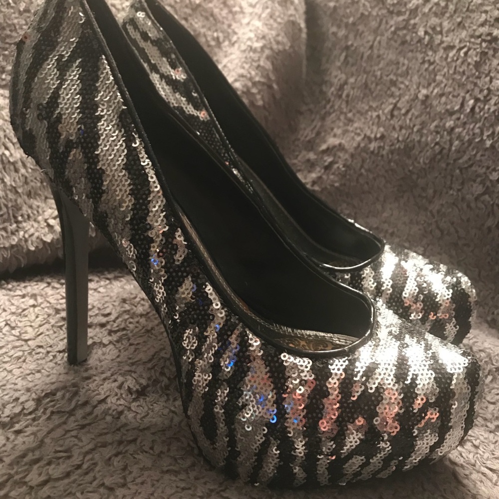 Steve Madden zebra sequin pumps